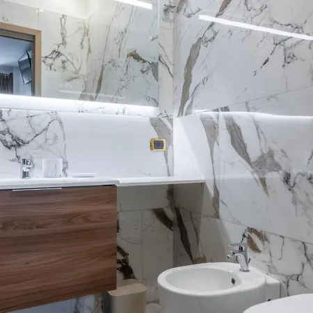 Angie's Dream - Spanish Steps